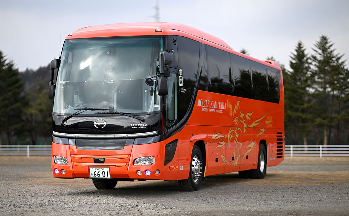 翔礼交通 神鷹 MOBILE-KAMITAKA #6601 車体左斜面